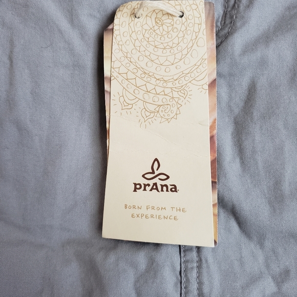 Prana Light Grey Pocket Skirt - Picture 5 of 12